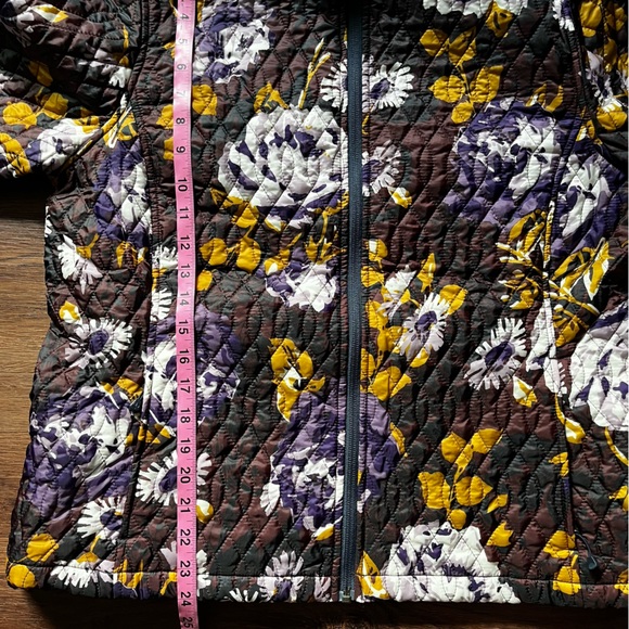 Land's End Womens Dark Floral Primaloft Quilted Zip Jacket Size Large (14-16) - Picture 13 of 13
